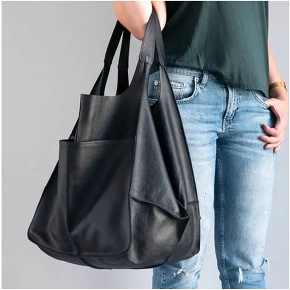 Luxe Vegan Leather Minimalist Oversized Tote Bag - Picture 8 of 12